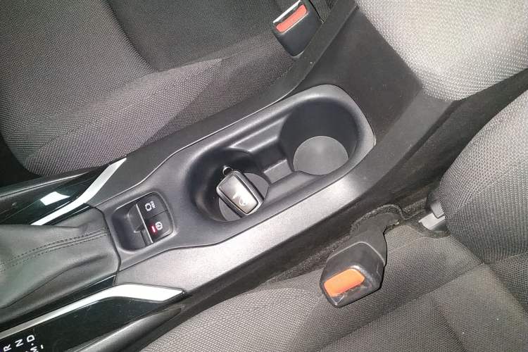 Used Toyota Levin 2022 185T CVT Luxury Edition
