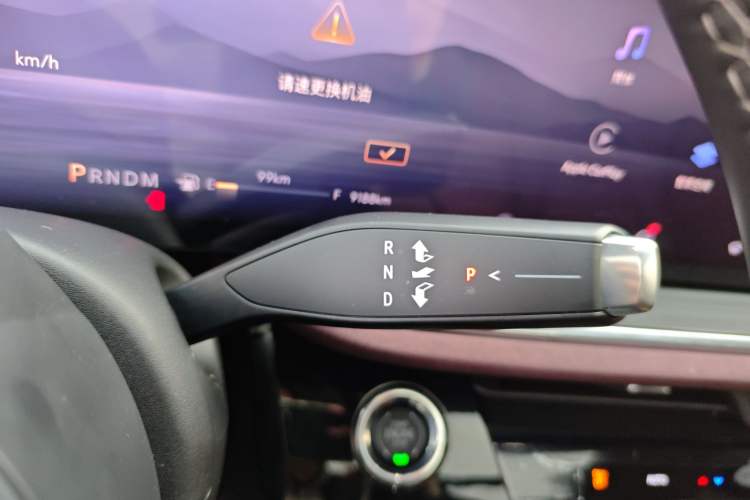 Used Buick Envision 2025 Encore Plus 28T Two-Wheel-Drive Platinum Edition