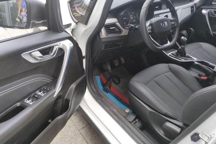 Used Geely Auto Vision X3 2020 1.5L Manual Elite Edition
