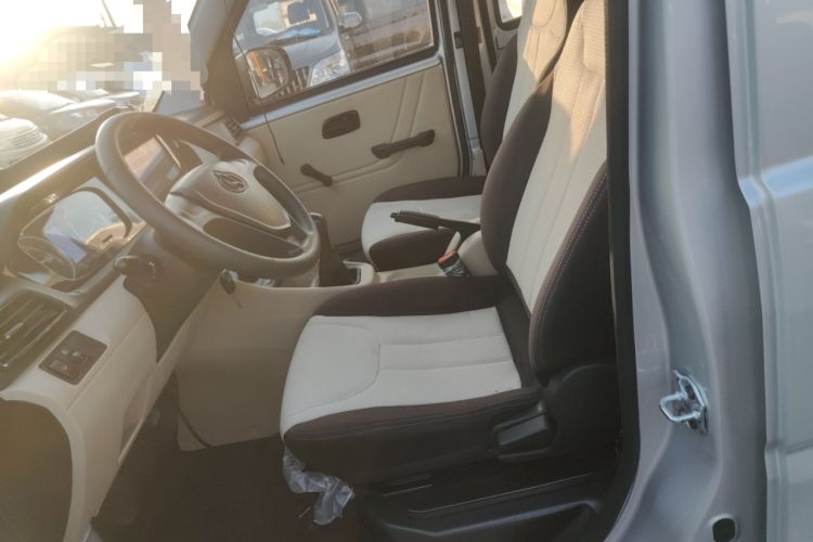 Used Kuayue Kuayue Xing V3 2023 1.3L Gasoline Comfort Edition 7-Seater Passenger Vehicle
