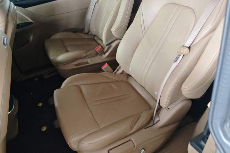 Used Buick GL8 2021 ES Land Cruiser 653T Luxury Edition
