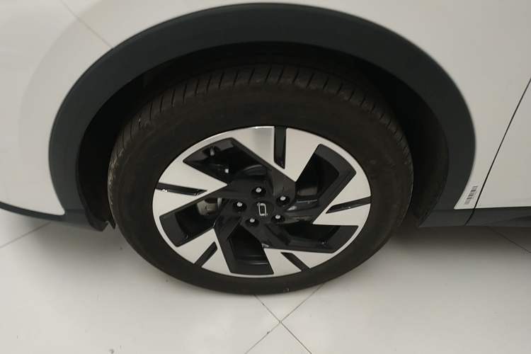 Used Bestune Yueyi 07 2025 210km Joyful Edition