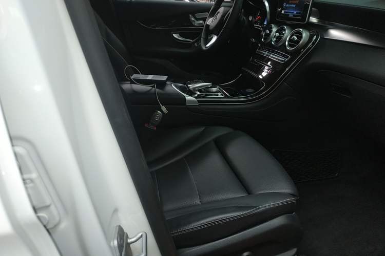 Used Mercedes-Benz GLC 2016 GLC 260 4MATIC Dynamic Edition
