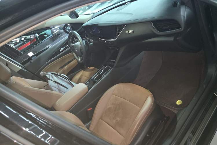 Used Buick Regal 2024 28T Luxury Edition