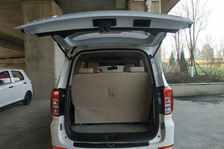 Used Wuling Hongguang 2021 1.5L S Standard Version LAR
