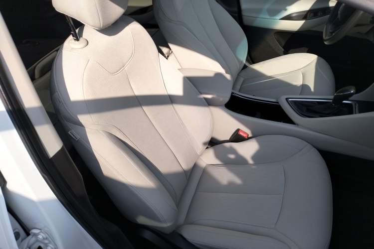 Used Buick GL6 2018 18T 6-Seater Elite Model
