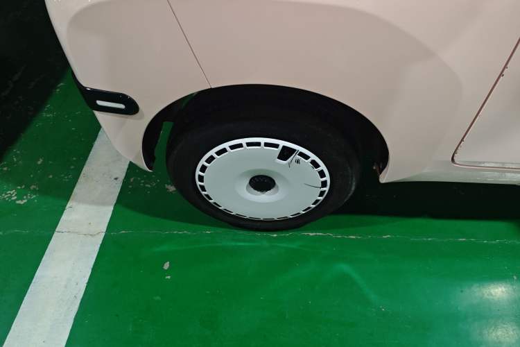 Used Chery QQ Ice Cream 2024 Edition Youth Version 205km Sundae
