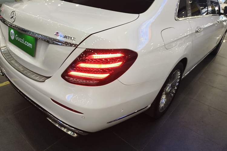 Used Mercedes-Benz E-Class 2020 Facelift E 260 L
