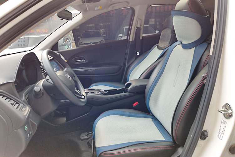 Used Honda Vezel 2020 1.5L CVT Elite Edition
