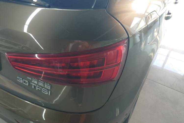 Used Audi Q3 2016 30 TFSI Fashion Model
