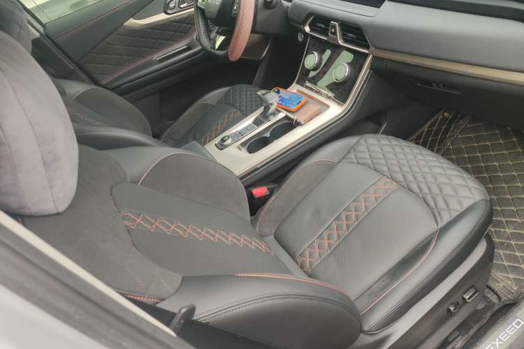 Used  Lingyun 2021 400T Two-Wheel Drive Star Prestige Edition