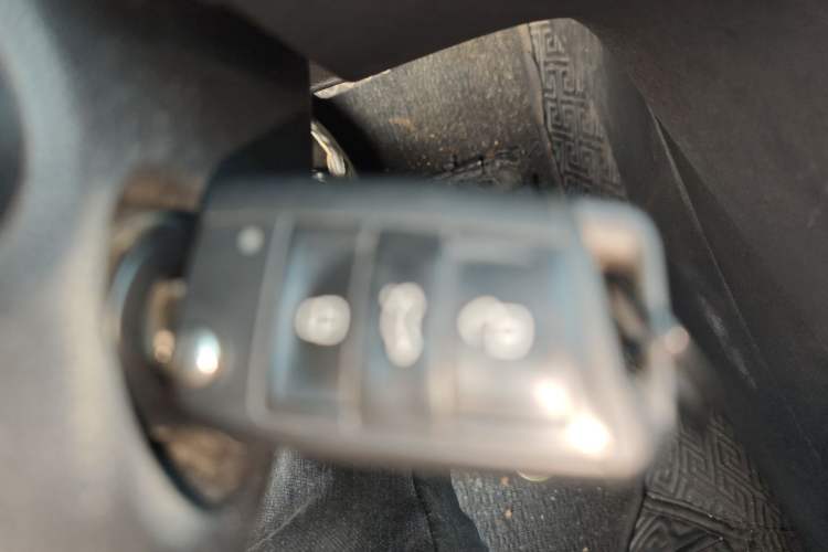 Used Volkswagen Lamando 2015 230TSI DSG Fashion Edition
