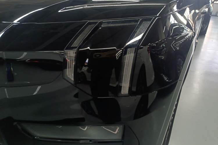 Used Zeekr 009 2022 WE Edition
