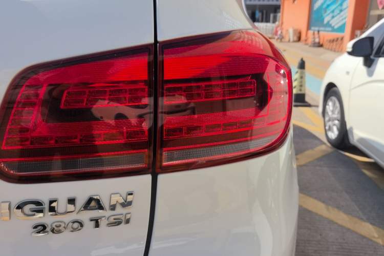 Used Volkswagen Tiguan 2016 280TSI Automatic Two-Wheel-Drive Silk Road Style Edition