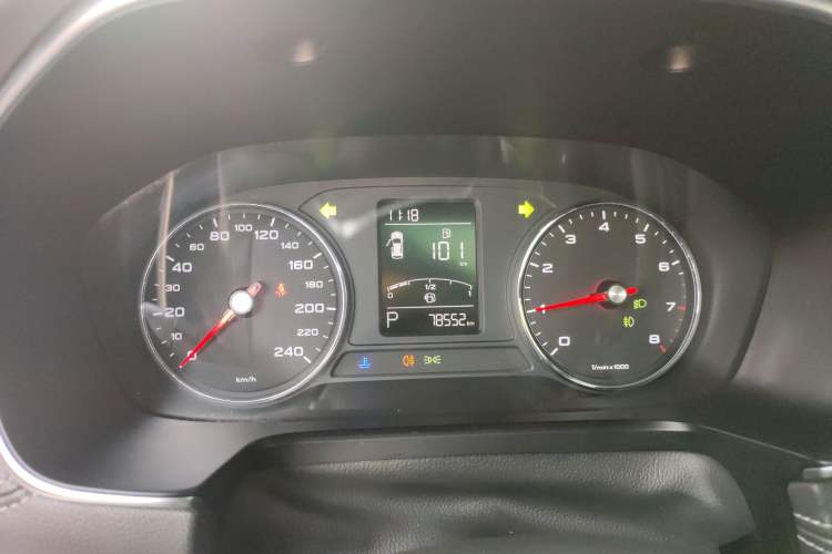 Used Roewe RX5 2019 20T Two-Wheel Drive Automatic 4G Connected Platinum Edition