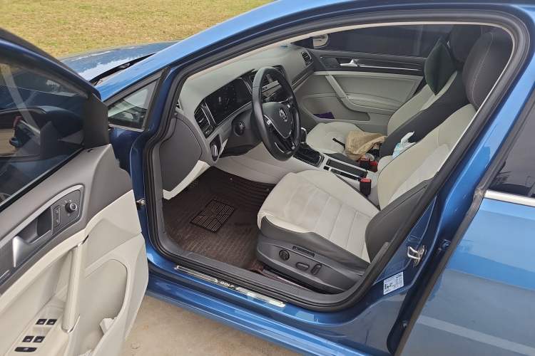 Used Volkswagen Golf 2018 280TSI Automatic Flagship Model
