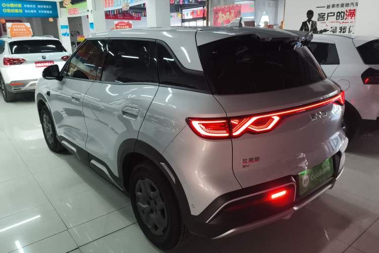 Used BYD Yuan UP 2025 Intelligent Driving Version 401 KM Dynamic Edition