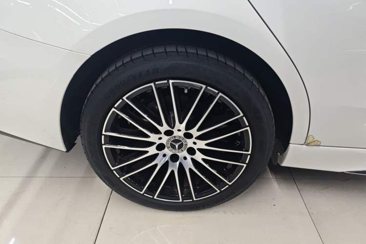 Used Mercedes-Benz C-Class 2025 C 260 L Sport Edition
