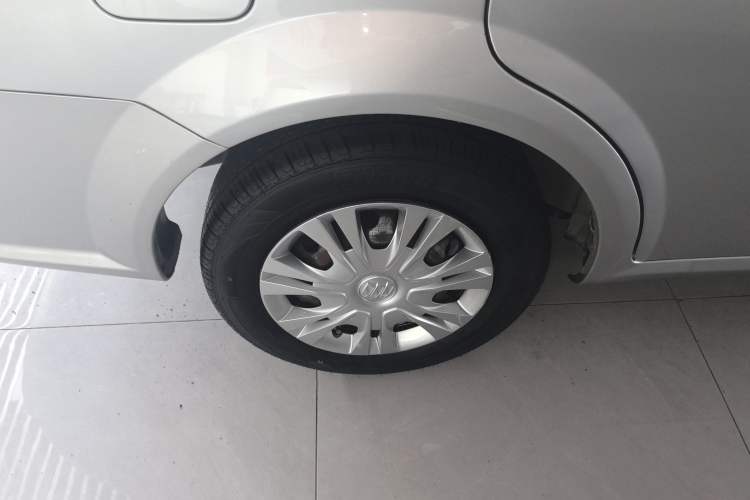 Used Buick Excelle 2015 1.5L Automatic Classic Model
