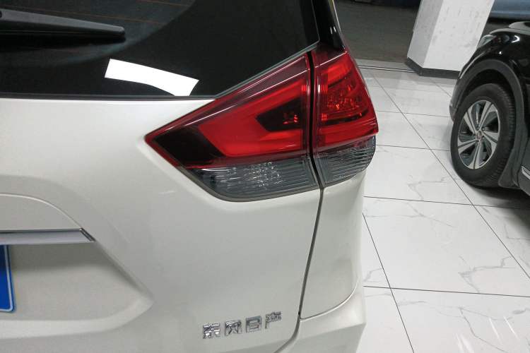 Used Nissan X-Trail 2020 2.0L XL ITS CVT 2WD SmartConnect Comfort Edition
