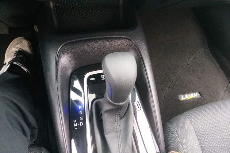 Used Toyota Levin 2019 185T CVT Luxury Edition China VI Standard