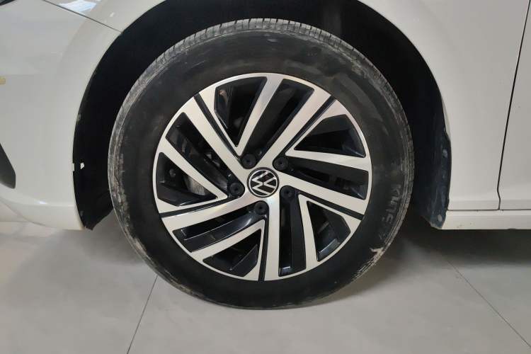 Used Volkswagen Lavida 2022 1.5L Automatic Comfort Edition
