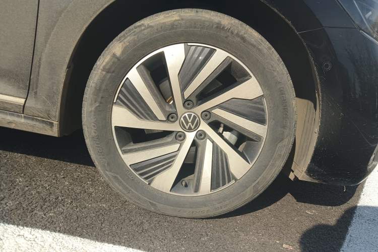 Used Volkswagen Passat New Energy 2023 430 PHEV Hybrid Luxury Edition
