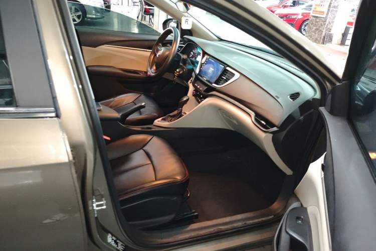 Used Buick GT 2017 15N Automatic Entry-Level Trim
