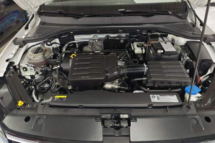 Used Volkswagen Bora 2019 Revised Version 1.5L Automatic Comfort Edition China VI Standard
