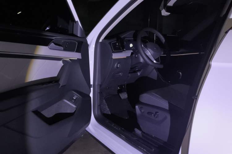 Used Volkswagen Tayron 2024 330TSI Two-Wheel Drive Luxury Plus Advanced Version
