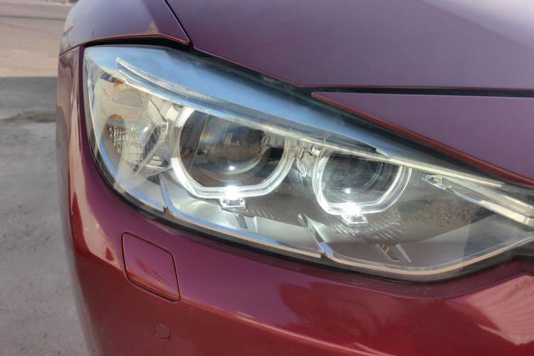 TDK.VehicleDetails.img