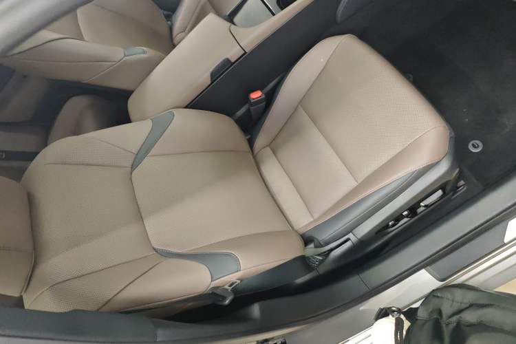 Used Lexus ES 2023 200 Excellence Edition