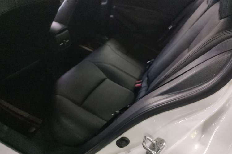 Used Toyota Levin 2021 185T CVT Luxury Edition