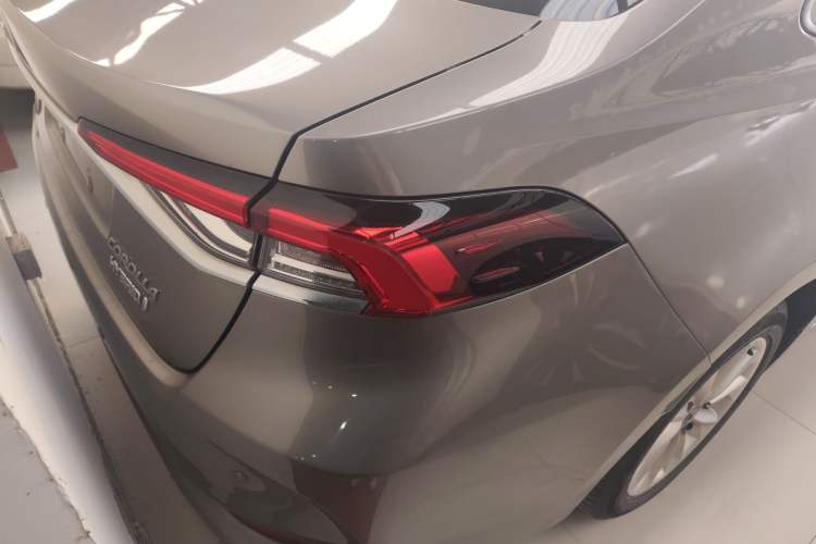 Used Toyota Corolla 2019 Dual-Engine 1.8L E-CVT GL-i Elite Edition