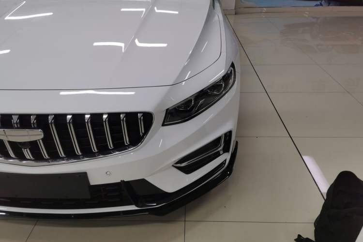 Used Geely Auto Preface 2025 Dongfang Yao 1.5TD Kunlun Edition
