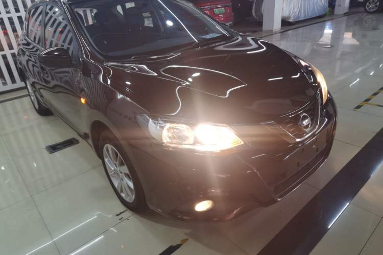 Used Nissan Tiida 2016 1.6L CVT Cool Dynamic Edition