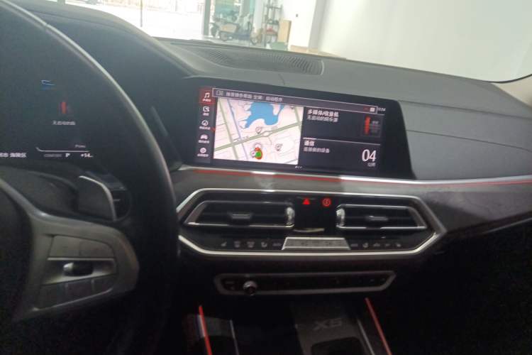 Used BMW X5 2022 Restyled xDrive 30Li Luxury Version M Sport Package