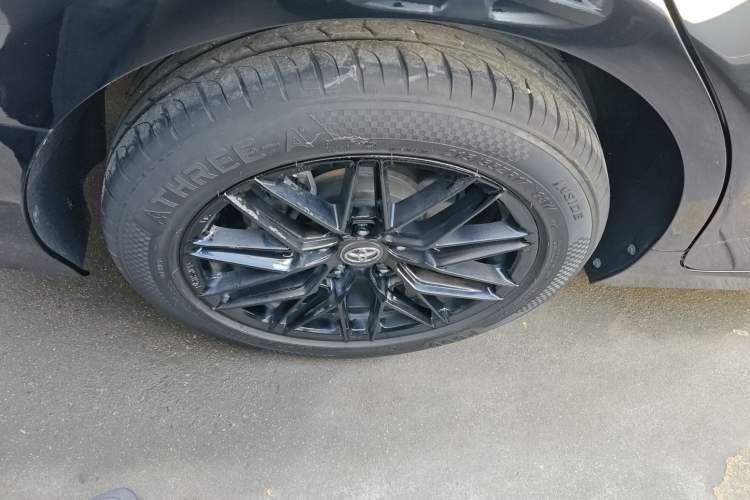 Used Toyota Camry 2021 2.0G Luxury Edition
