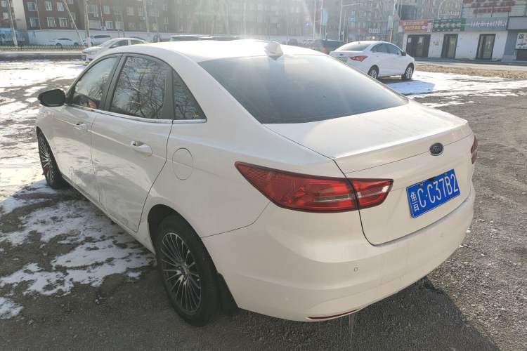 Used Ford Escort 2015 1.5L Automatic Comfort Model
