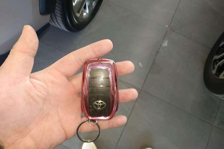 Used Toyota FRONTLANDER 2022 2.0L CVT Luxury Edition
