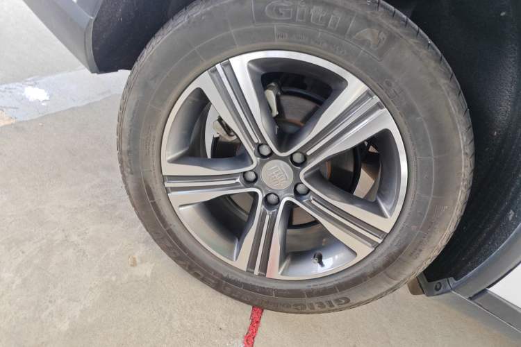 Used BYD Tang 2019 2.0T Automatic SmartConnect Luxury Edition 5 Seats China VI Standard
