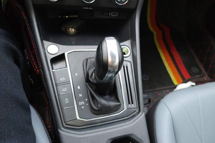 Used Volkswagen Lavida 2023 Revised Version 1.5L Automatic Starry Sky Edition – 5 Million Units