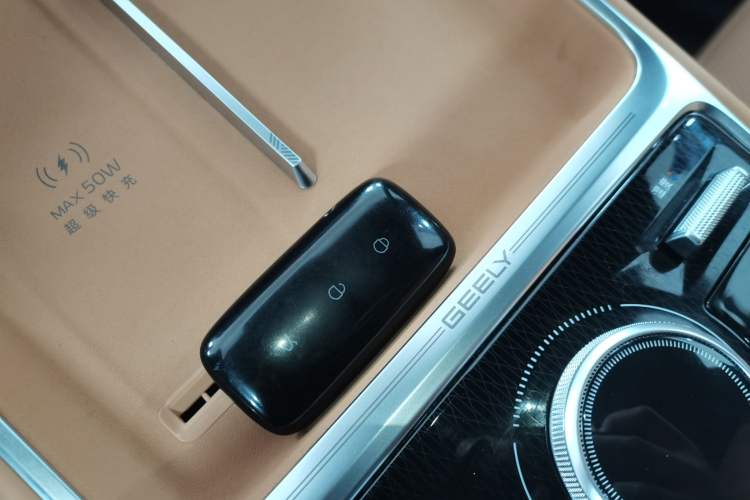 Used  Galaxy Xingjian 7 EM-i 2025 120km Flagship Edition