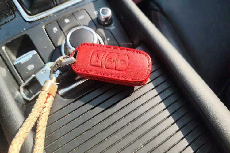 Used Mazda Mazda 3 Axela 2017 Sedan 1.5L Automatic Luxury Model China VI Standard