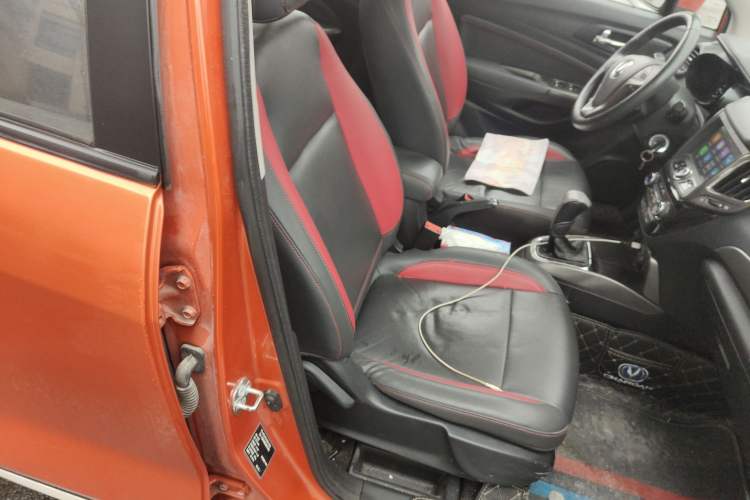 Used Changan CS15 2017 1.5L Manual Luxury Sunroof Edition
