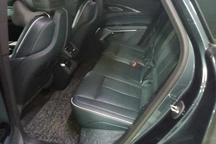 Used Cadillac LYRIQ 2022 Four-Wheel-Drive High-Performance Deluxe Edition
