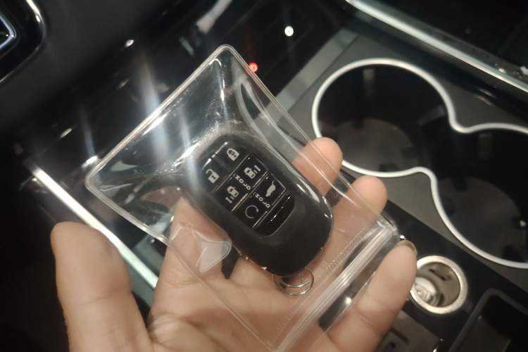 Used Honda Elysion 2024 2.0L eHEV Luxury Edition