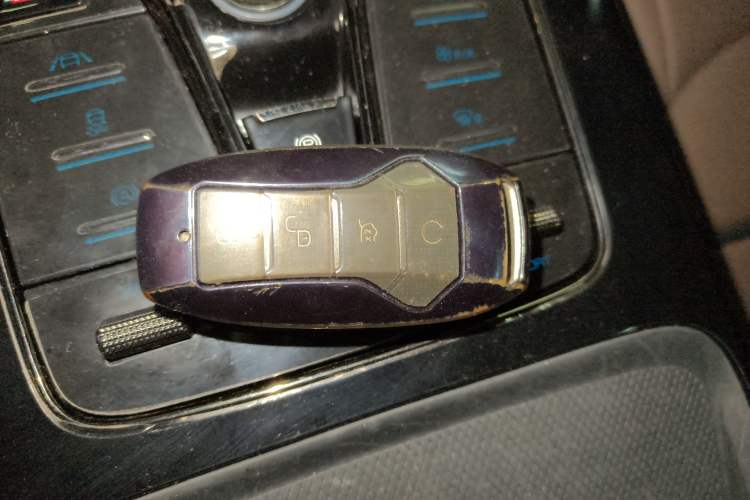 Used BYD Han 2020 EV Long-Range Luxury Model
