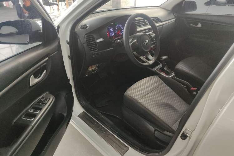 Used Kia K2 2017 Sedan 1.4L Automatic GLS