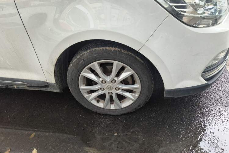 Used Baojun 730 2016 1.5L Manual Comfort Version 7 Seats China V Emission Standard